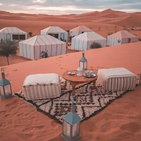 Toop Luxury Camp Hotel Merzouga Bagian luar foto