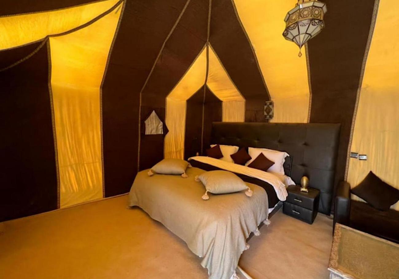 Toop Luxury Camp Hotel Merzouga Bagian luar foto