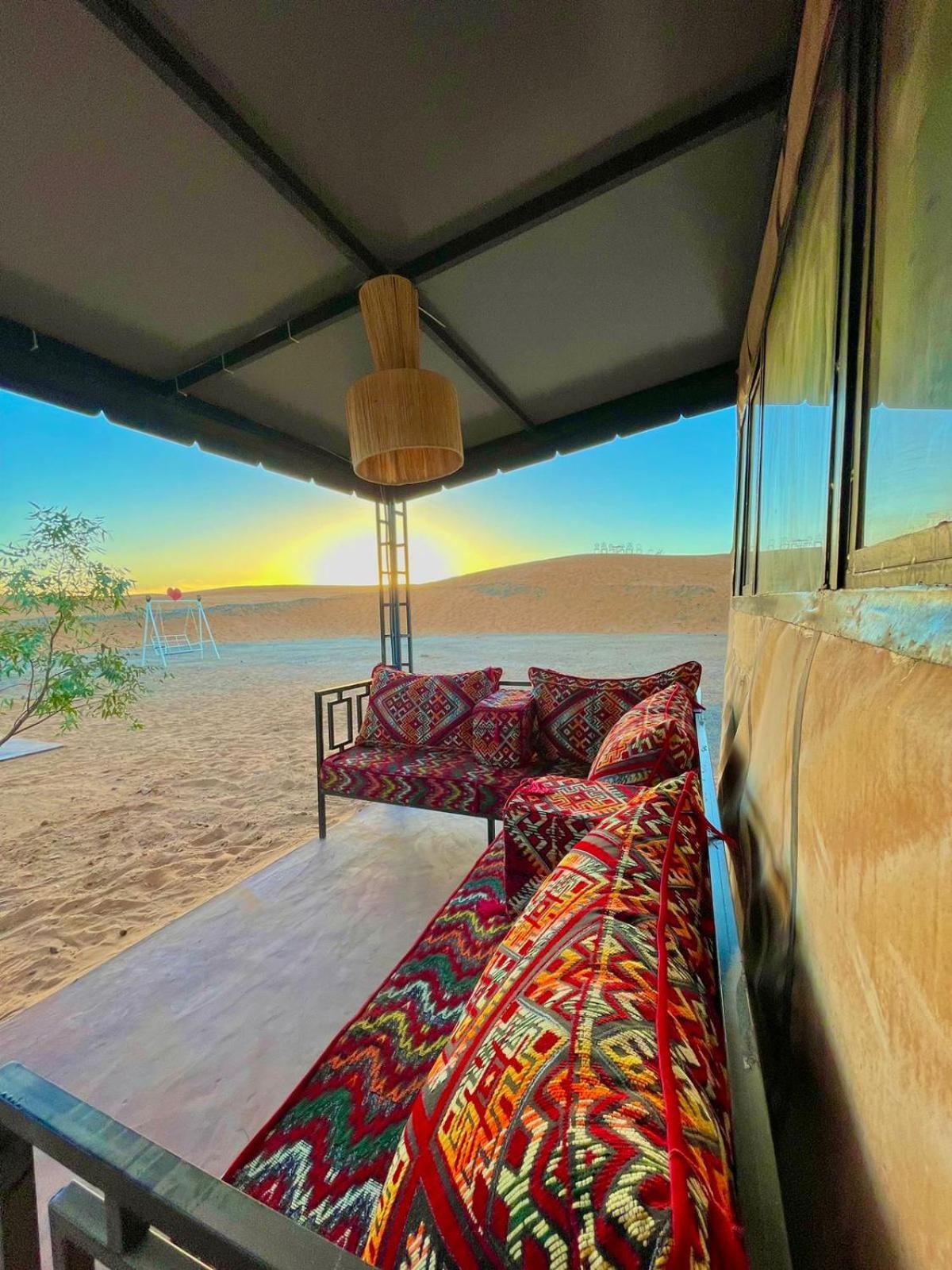 Toop Luxury Camp Hotel Merzouga Bagian luar foto