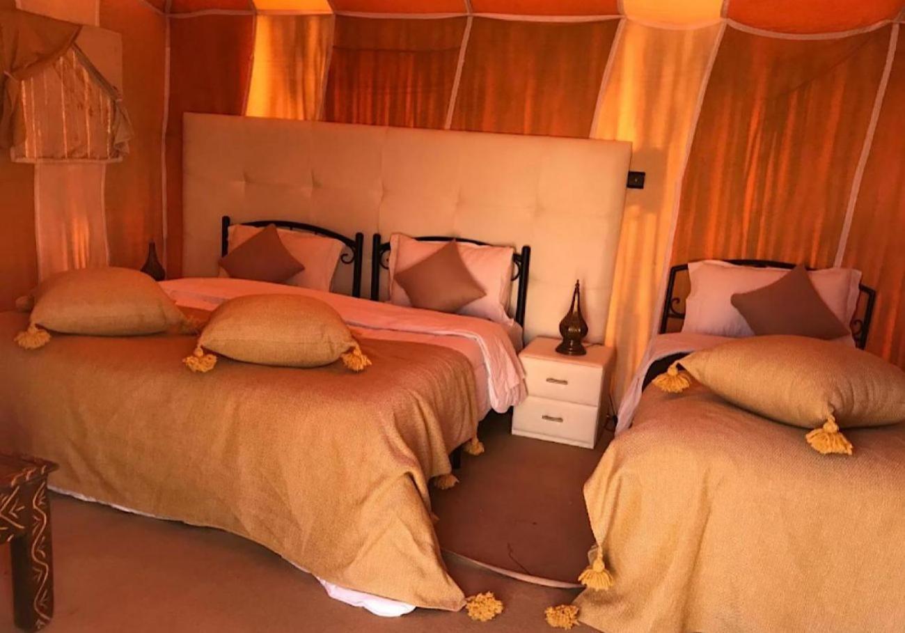 Toop Luxury Camp Hotel Merzouga Bagian luar foto