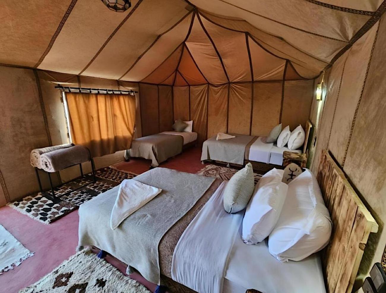 Toop Luxury Camp Hotel Merzouga Bagian luar foto