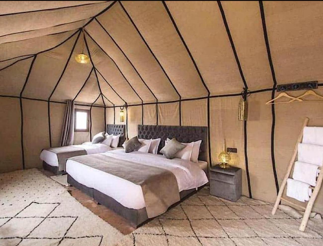 Toop Luxury Camp Hotel Merzouga Bagian luar foto