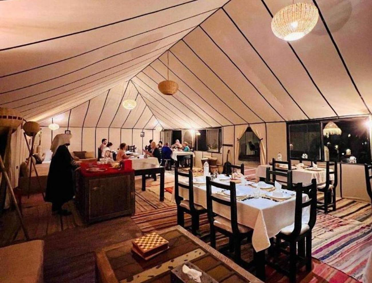 Toop Luxury Camp Hotel Merzouga Bagian luar foto
