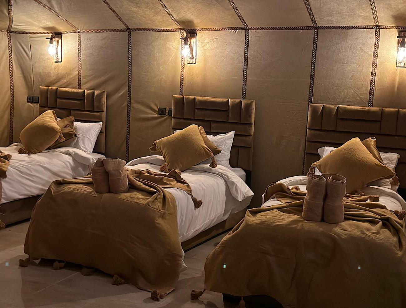 Toop Luxury Camp Hotel Merzouga Bagian luar foto