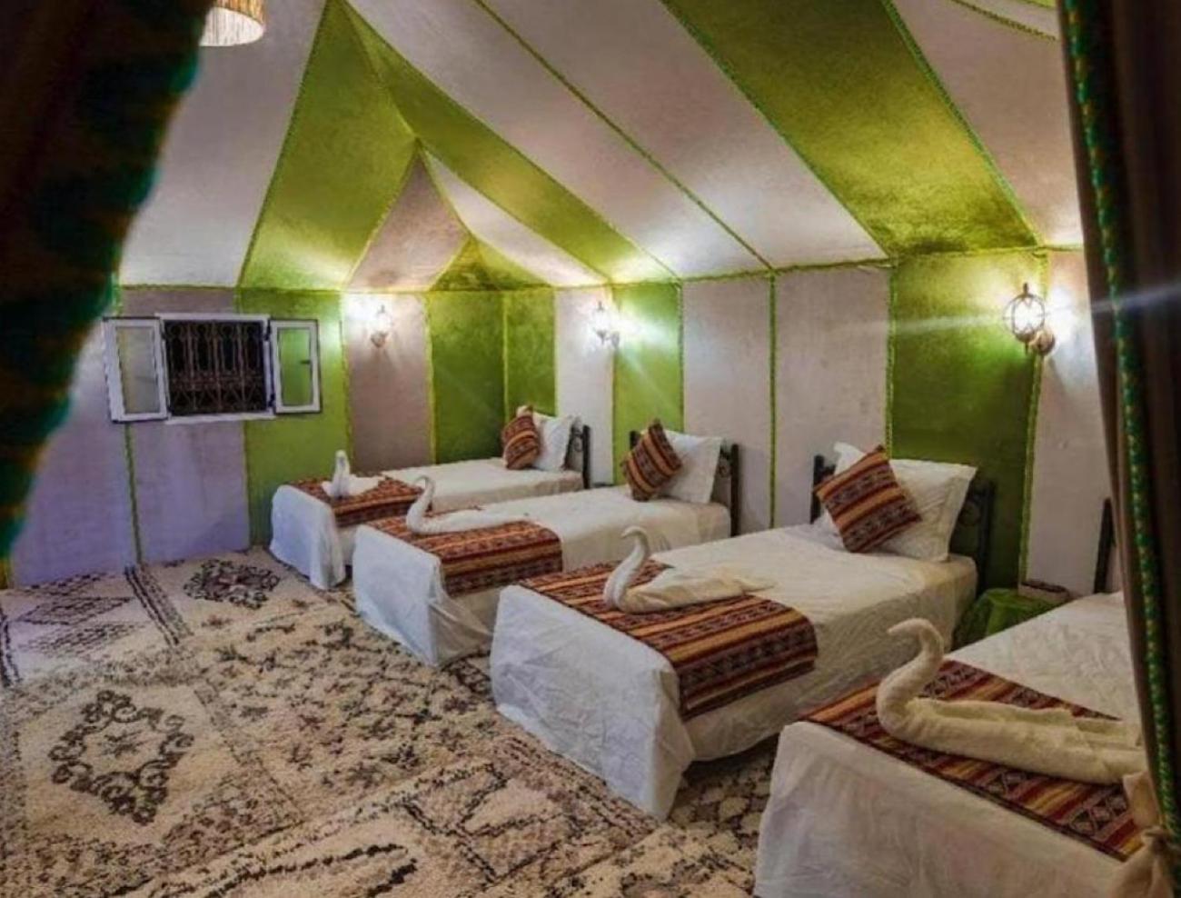 Toop Luxury Camp Hotel Merzouga Bagian luar foto